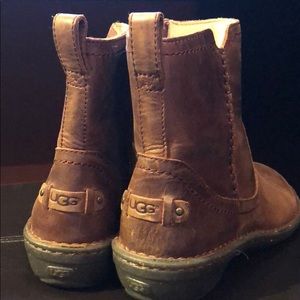 Ugg Boots/Booties